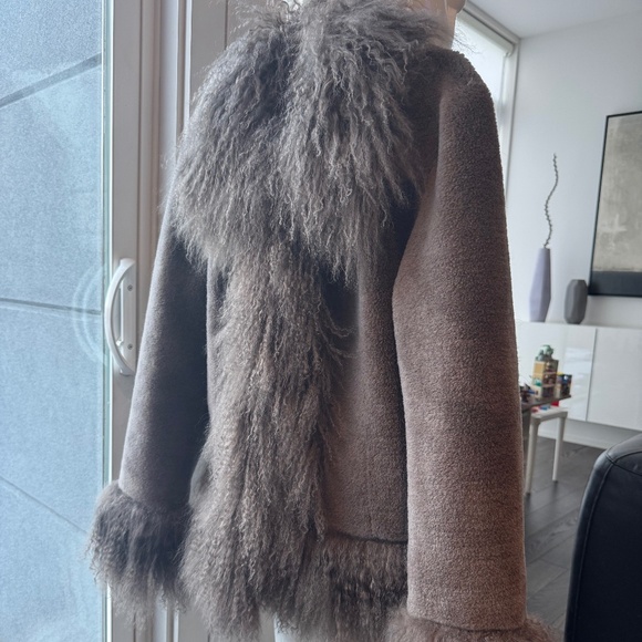 Charlotte Simone Olive 70’s Grey Mongolian Trim Jacket - Picture 4 of 6